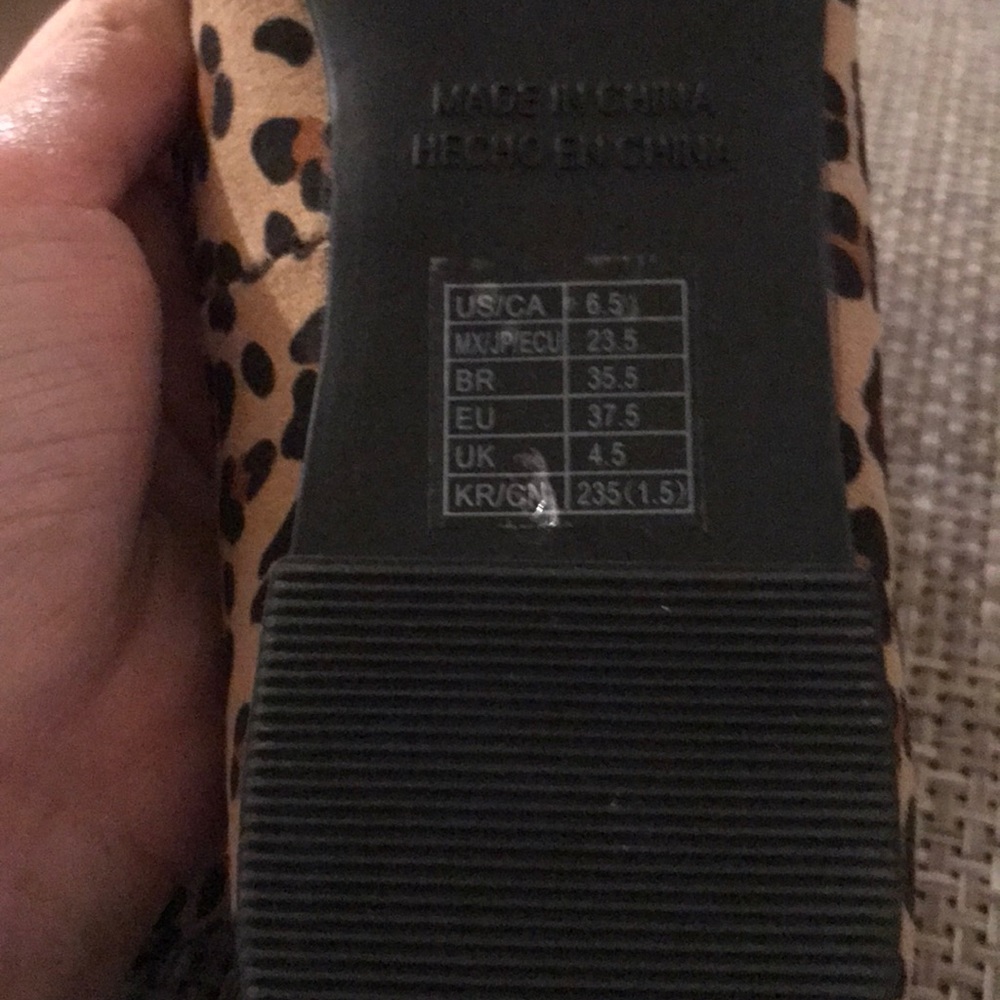 Leopard Print Flats - Picture 6 of 6